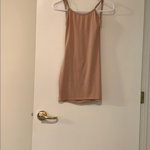 Dress - Picture 7 of 8